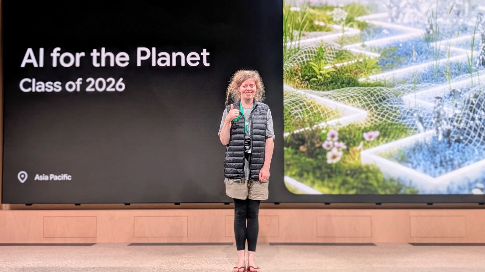 800 Trust on stage at AI for the Planet, Class of 2026